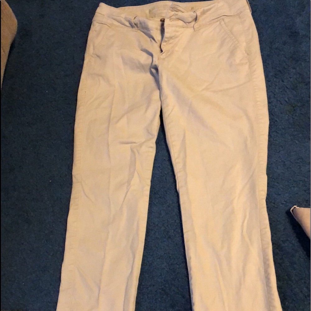 American Eagle Khaki pants/ shorts